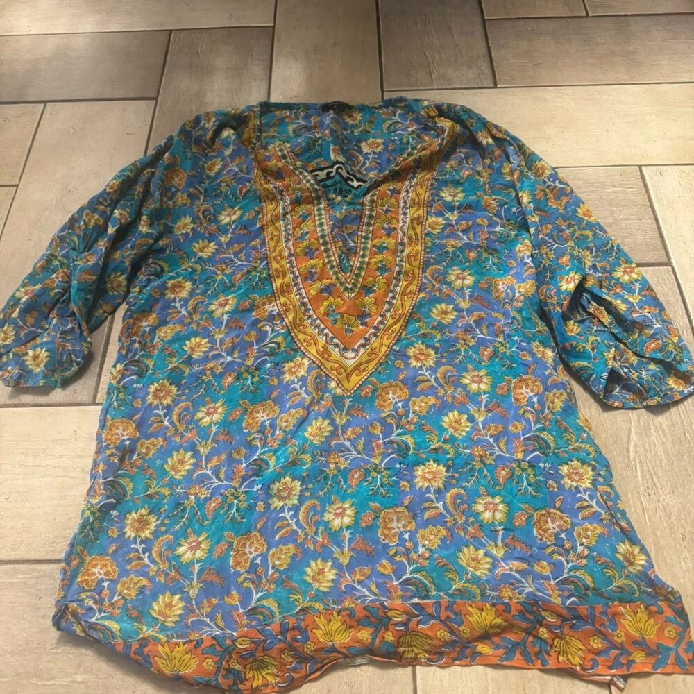 Cute Tolani Bohemian Beachy Shirt